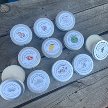 Load image into Gallery viewer, Scented Saddle Soap