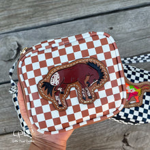 Load image into Gallery viewer, Checkered Travel Case