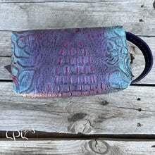 Load image into Gallery viewer, Rio Hide Dopp Bag