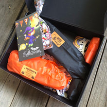 Load image into Gallery viewer, Halloween Mystery Box