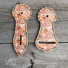 Load image into Gallery viewer, Latigo/Cinch Holders