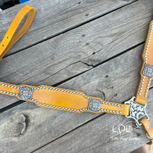 Load image into Gallery viewer, Yellow Spotted Breast Collar