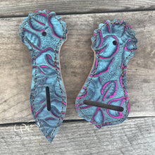 Load image into Gallery viewer, Latigo/Cinch Holders