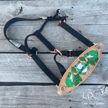 Load image into Gallery viewer, Frog Halter