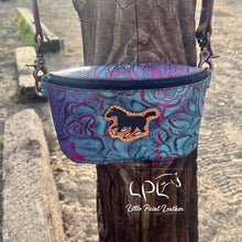 Load image into Gallery viewer, Rio Hide Fanny Pack