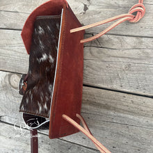 Load image into Gallery viewer, Cowhide Bottle Holder