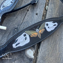 Load image into Gallery viewer, Horse Skull Tack Set