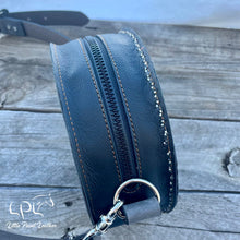 Load image into Gallery viewer, Red Moon Phase Round Bag