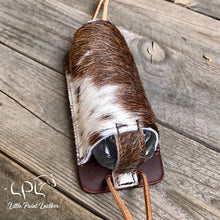 Load image into Gallery viewer, Simple Style Cowhide Water Bottle Holder
