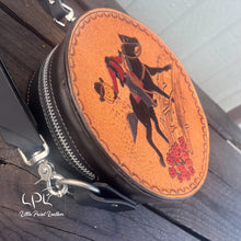 Load image into Gallery viewer, Headless Horseman Round Bag
