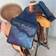 Load image into Gallery viewer, Rio Hide Horn Saddle Bags
