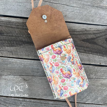 Load image into Gallery viewer, Chicken Saddle Pouch
