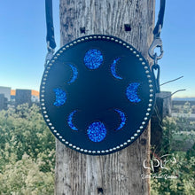 Load image into Gallery viewer, Blue Moon Phase Round Bag
