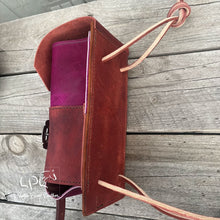 Load image into Gallery viewer, Distressed Purple Bottle Holder
