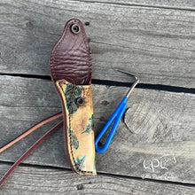Load image into Gallery viewer, Feather Hoof Pick Holder **BLEMISHED**
