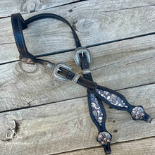 Load image into Gallery viewer, Black Skeleton One Ear Headstall

