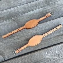 Load image into Gallery viewer, Moth Stirrup Hobbles
