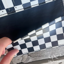 Load image into Gallery viewer, Colorful Appy Trifold Wallet &amp; Wristlet
