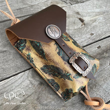 Load image into Gallery viewer, Feather Saddle Pouch
