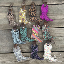 Load image into Gallery viewer, Cowboy Boot Keychain
