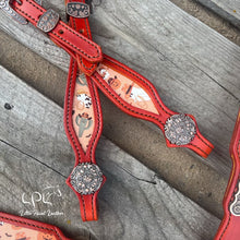 Load image into Gallery viewer, Orange Western Halloween Tack Set

