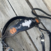 Load image into Gallery viewer, Black Halloween Tack Set

