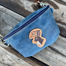 Load image into Gallery viewer, Distressed Leather Fanny Pack- Jackalope
