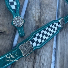 Load image into Gallery viewer, Teal Checkered Tack Set
