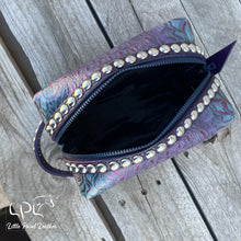 Load image into Gallery viewer, Rio Hide Dopp Bag
