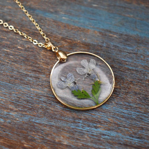 Clear Flower Necklace